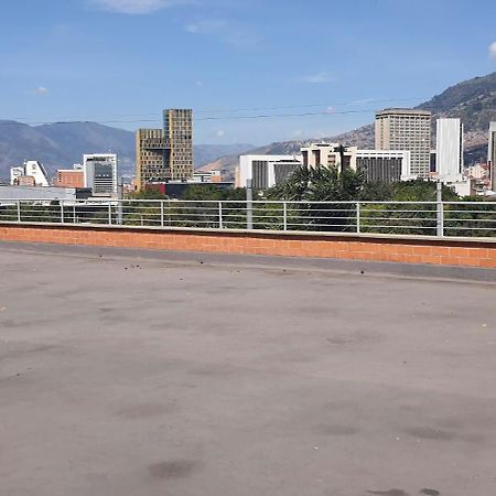 Apartamento Cerca A Plaza Mayor Μεντεγίν Εξωτερικό φωτογραφία